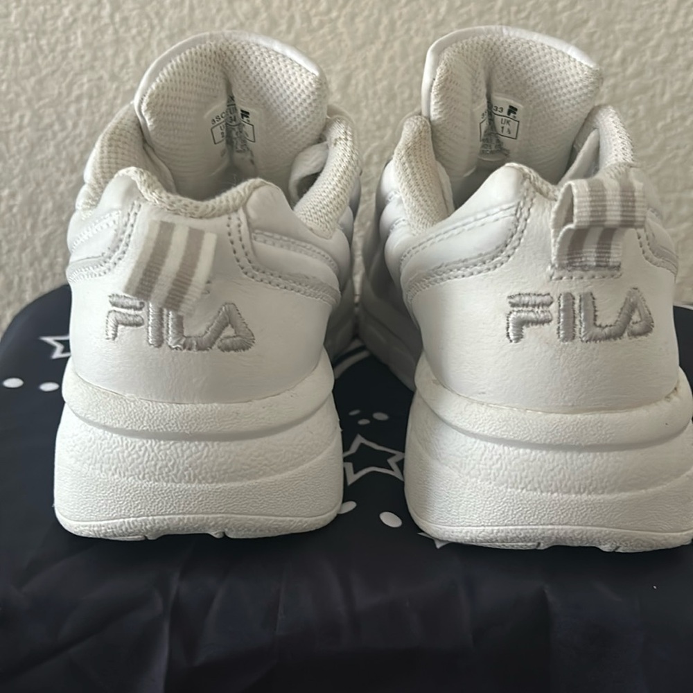 Fila Strada